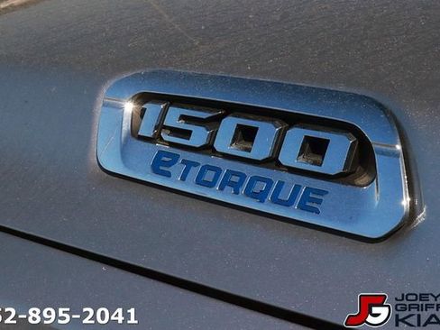 Used 2022 RAM 1500 Big Horn RWD image 11