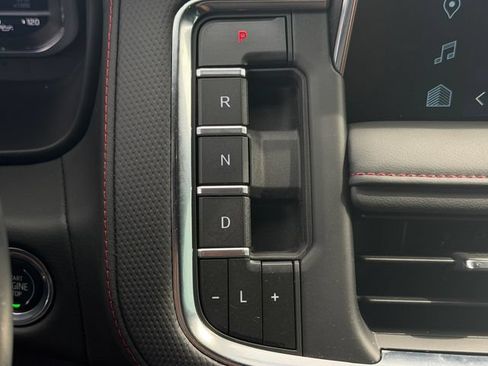 Used 2023 Chevrolet Tahoe RST w/ Luxury Package RWD image 23