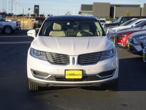 Used 2018 Lincoln MKX Reserve w/ Driver Assistance Package image 3