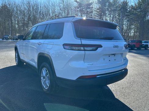 Used 2025 Jeep Grand Cherokee L Laredo w/ Luxury Tech Group I image 11