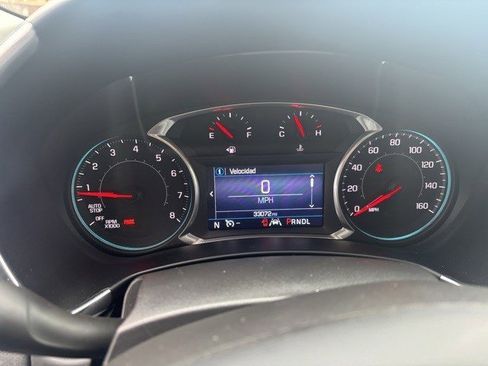 Used 2022 Chevrolet Equinox LS w/ LS Convenience Package image 16