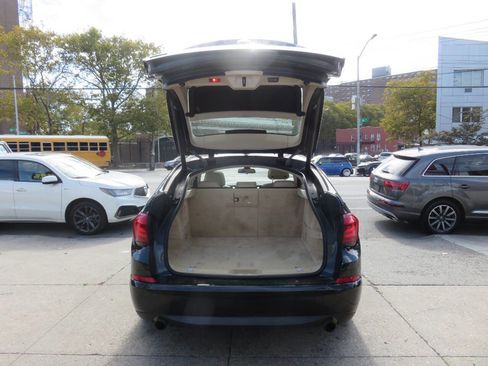 Used 2014 BMW 535i Gran Turismo xDrive image 22