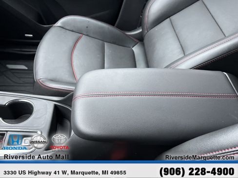 Used 2024 Chevrolet Equinox RS w/ RS Leather Package image 20