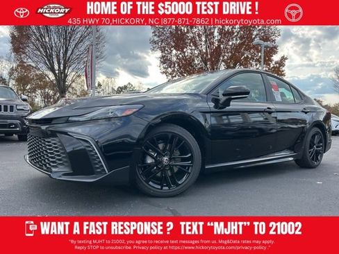 New 2026 Toyota Camry SE w/ Convenience Package FWD image 1