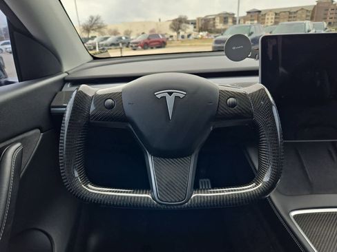 Used 2022 Tesla Model Y Performance image 20