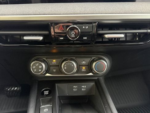 New 2026 Nissan Kicks S image 22