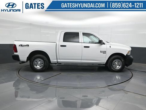 Used 2019 RAM 1500 Tradesman w/ Popular Equipment Group AWD/4WD image 3