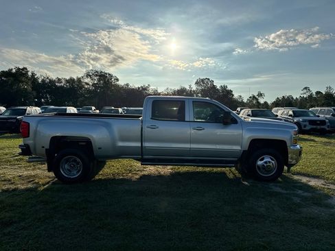 Used 2015 Chevrolet Silverado 3500 LT w/ LT Convenience Package AWD/4WD image 6