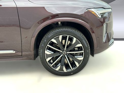 New 2026 Volvo XC90 T8 Ultra w/ Protection Package AWD/4WD image 12