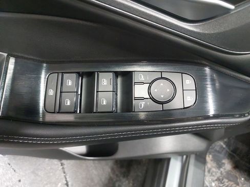 Used 2023 Nissan Rogue SV w/ SV Premium B Package image 28