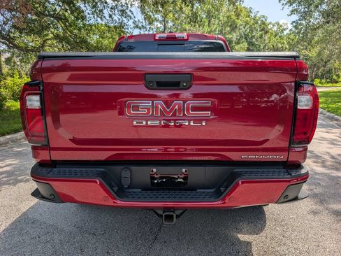 Used 2023 GMC Canyon Denali AWD/4WD image 7