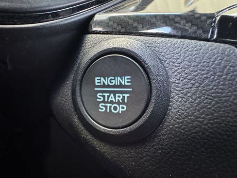 Used 2024 Ford Escape ST-Line FWD image 16