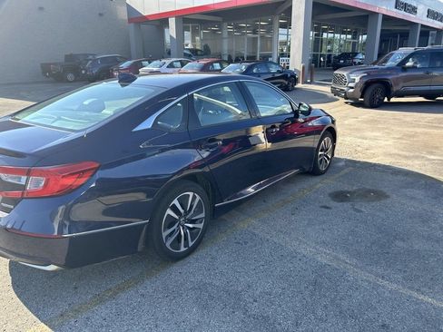 Used 2018 Honda Accord EX-L image 3