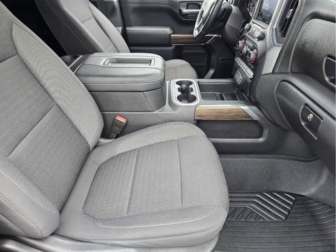 Used 2021 Chevrolet Silverado 1500 LT Trail Boss AWD/4WD image 13