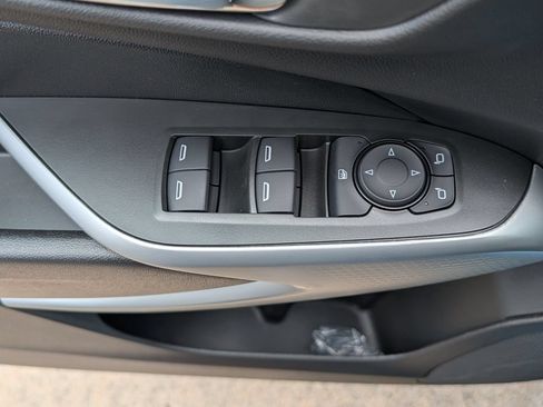 New 2026 Chevrolet Trax LS w/ LS Convenience Package FWD image 13