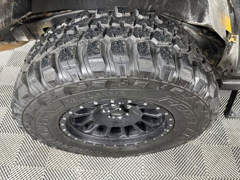 Used 2014 Jeep Wrangler Unlimited Rubicon w/ Max Tow Package image 12