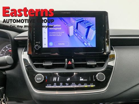 Used 2024 Toyota Corolla LE image 12