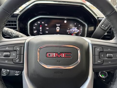 New 2026 GMC Sierra 3500 SLT w/ SLT Premium Package AWD/4WD image 27