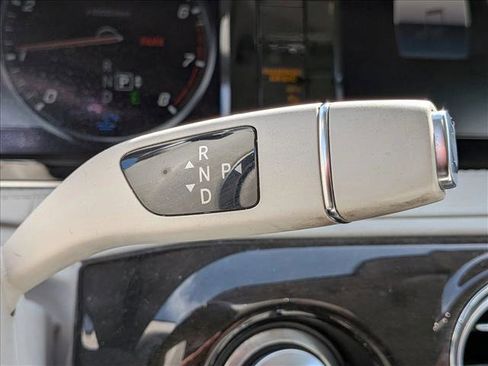 Used 2016 Mercedes-Benz S 550 Sedan image 16