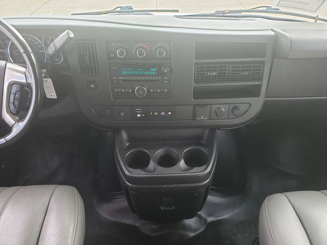Used 2018 Chevrolet Express 2500 w/ Driver Convenience Package RWD image 17