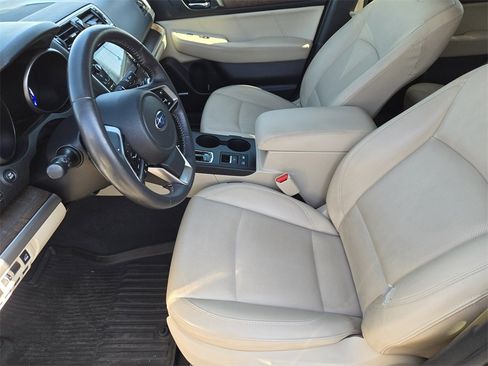 Used 2018 Subaru Outback 3.6R Limited image 14