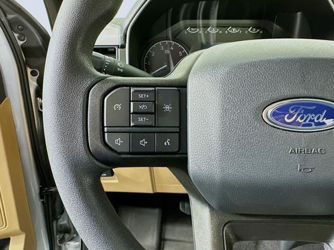 Used 2023 Ford F150 XLT image 41