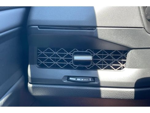 Certified 2024 Honda Accord EX image 28