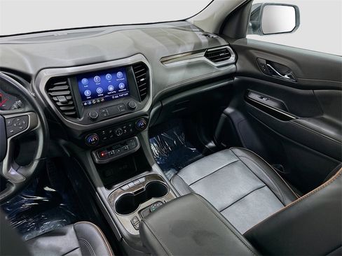Used 2020 GMC Acadia AT4 w/ LPO, Adventure Package image 25