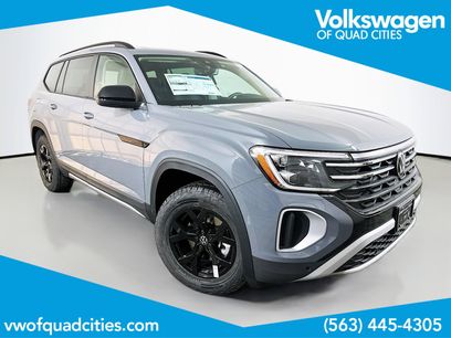 New 2026 Volkswagen Atlas Peak Edition