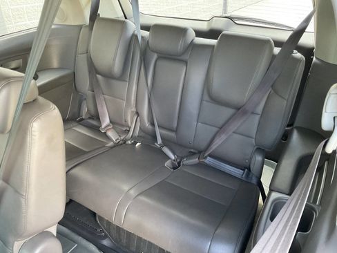 Used 2014 Honda Odyssey Touring Elite image 35