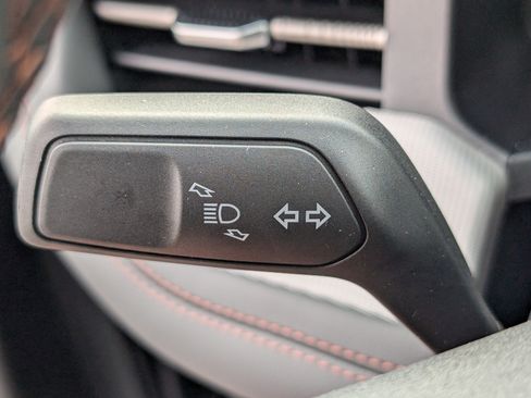 New 2026 Ford Explorer Active RWD image 27