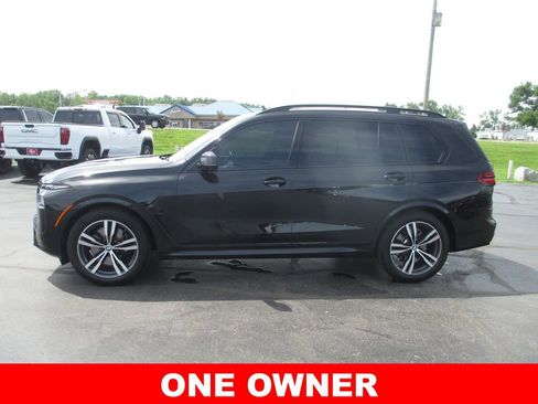 Used 2025 BMW X7 xDrive40i w/ M Sport Package AWD/4WD image 11
