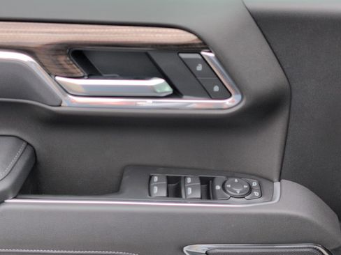 New 2026 Chevrolet Silverado 1500 LT Trail Boss AWD/4WD image 17