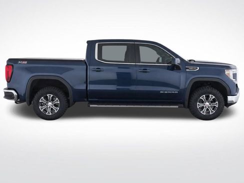 Certified 2021 GMC Sierra 1500 SLE w/ X31 Off-Road Package AWD/4WD image 9