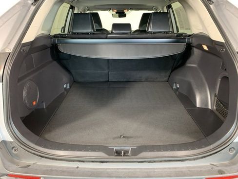 Used 2021 Toyota RAV4 Limited image 13