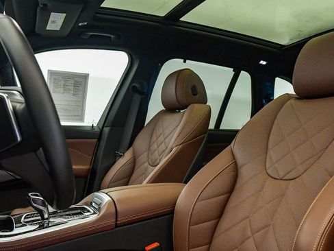 Certified 2023 BMW X5 sDrive40i w/ Premium Package image 20