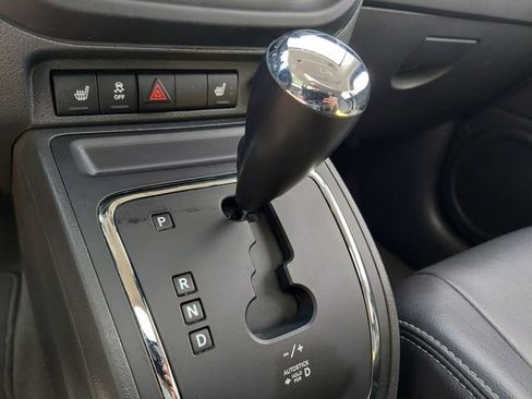 Used 2017 Jeep Patriot High Altitude FWD image 16
