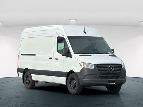 New 2025 Mercedes-Benz Sprinter 2500 image 8