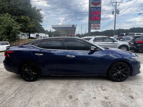 Used 2017 Nissan Maxima SR FWD image 7