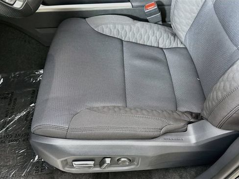 New 2026 Toyota Tundra SR5 AWD/4WD image 18