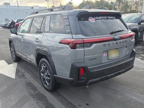 Used 2026 Subaru Outback Premium image 12