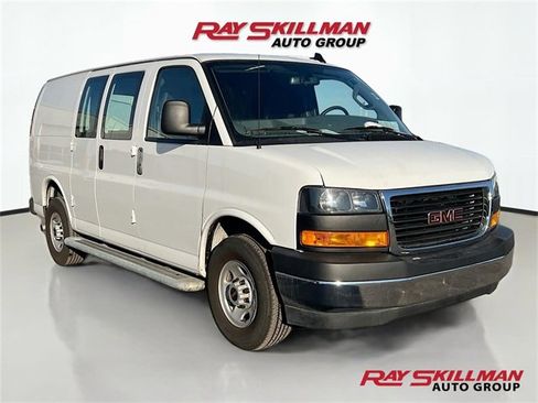 Used 2024 GMC Savana 2500 w/ Driver Convenience Package image 1