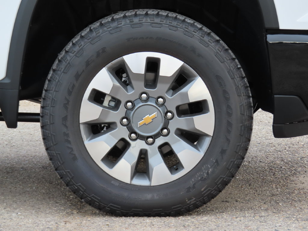 New 2026 Chevrolet Silverado 2500 Custom w/ Custom Value Package AWD/4WD image 13