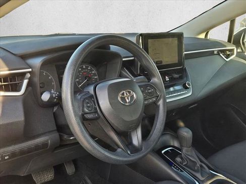 Used 2025 Toyota Corolla LE image 10