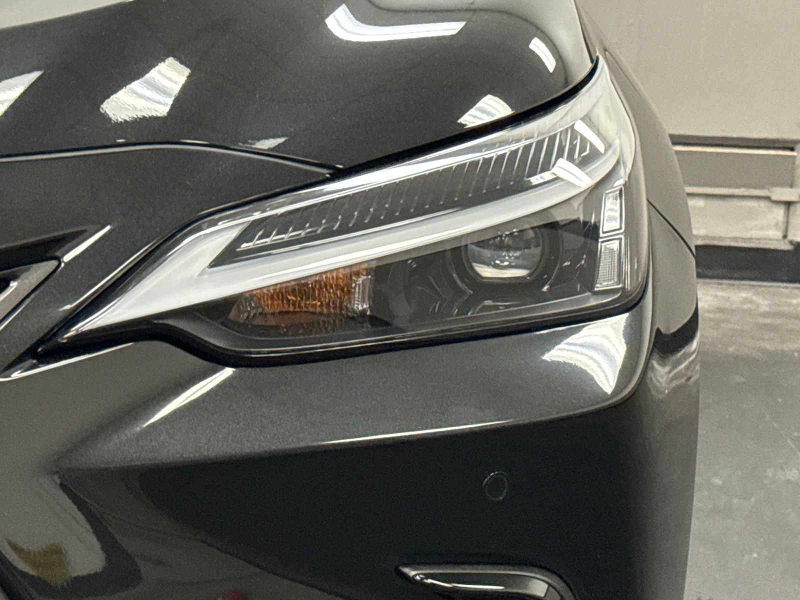 Used 2025 Lexus NX 250 FWD image 6