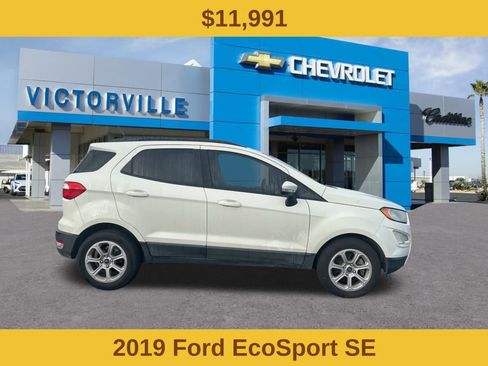 Used 2019 Ford EcoSport SE w/ SE Convenience Package image 2