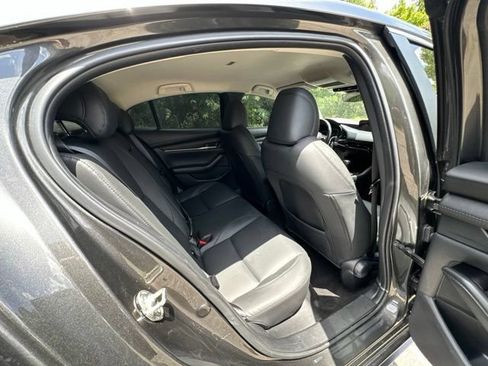 Used 2025 MAZDA MAZDA3 s FWD image 17