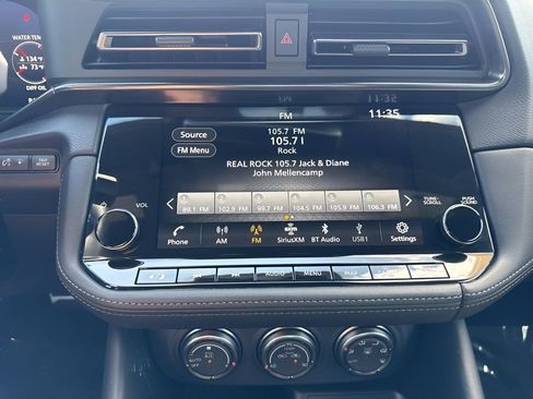 Used 2024 Nissan Z Performance w/ Floor Mat Package image 18