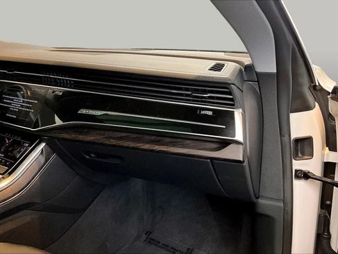 Certified 2023 Audi Q8 Premium w/ Convenience Package AWD/4WD image 19