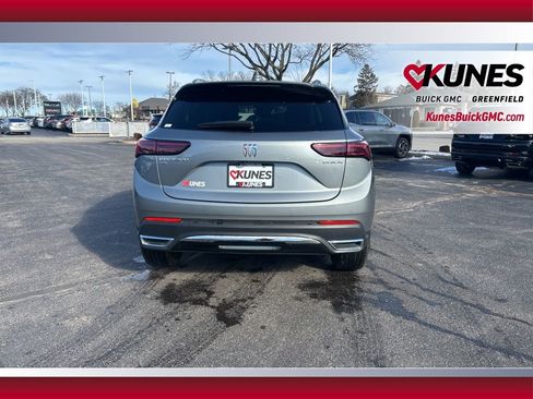 Used 2024 Buick Envision Preferred image 8